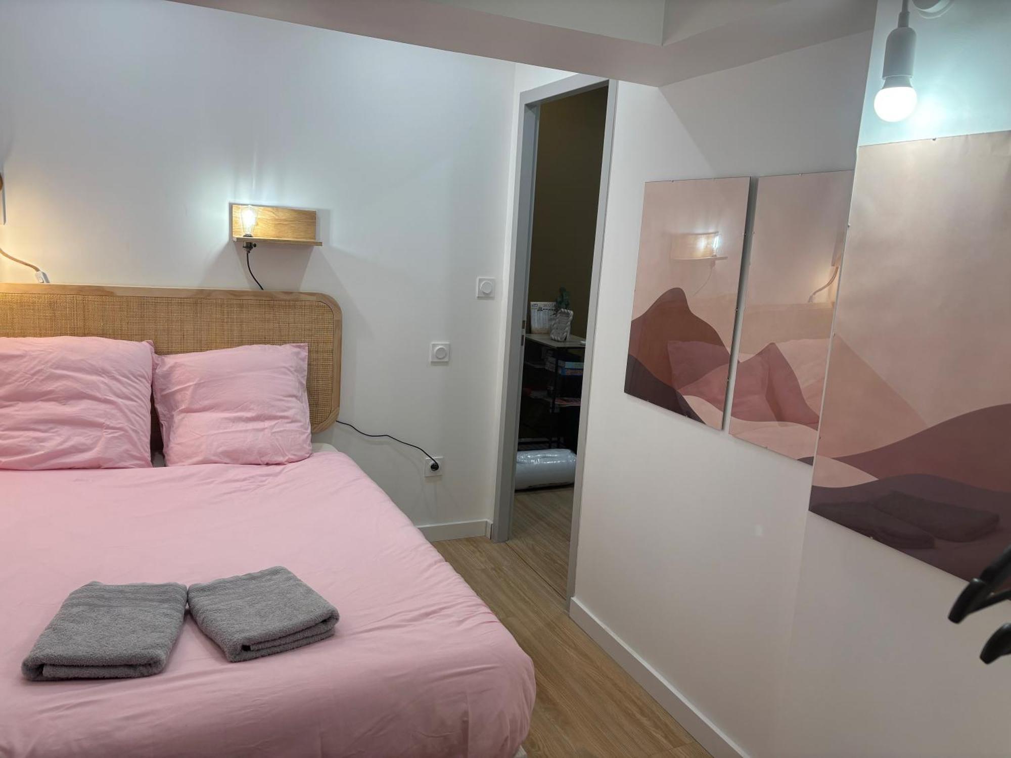 Le Castel Apartment Castelnaudary Exterior photo